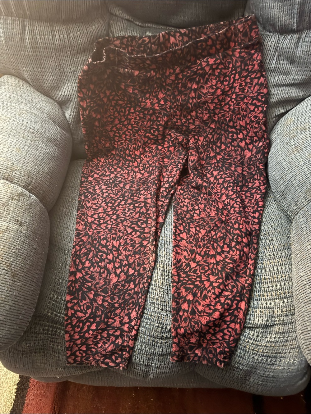 Torrid Valentines leggings size 4